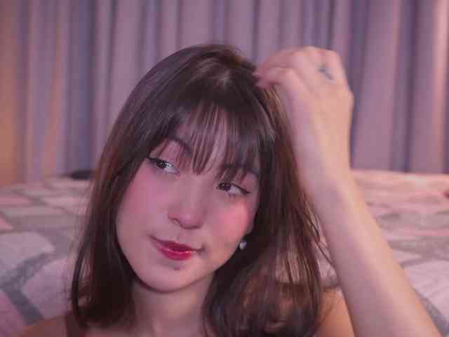AitanaJhons webcam