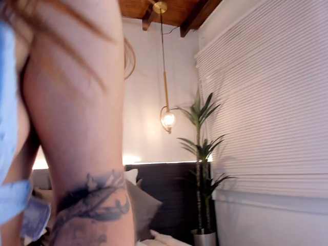 isabellestorm, en directo ahora en BongaCams