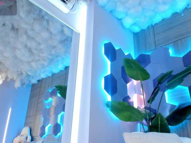 isabellestorm live cam on BongaCams