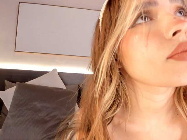 isabellestorm, en directo ahora en BongaCams