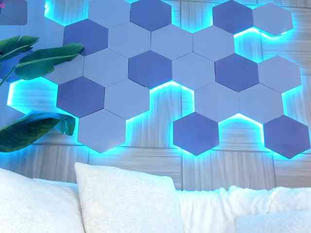 isabellestorm webcam