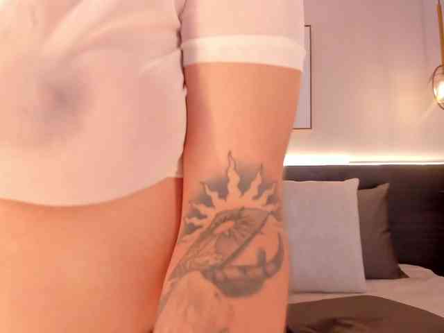 Modelo: isabellestorm