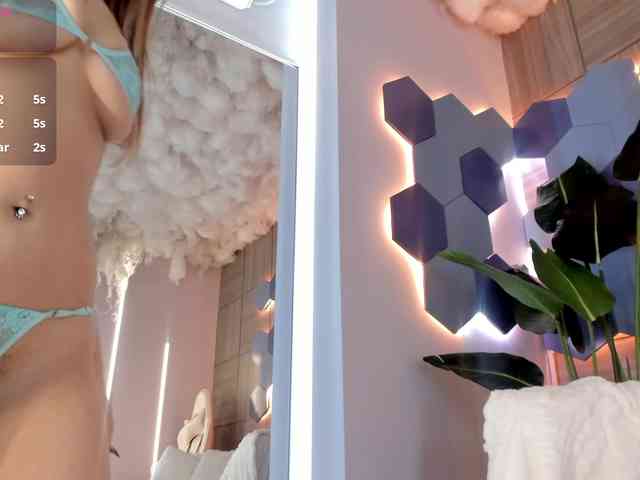 isabellestorm webcam