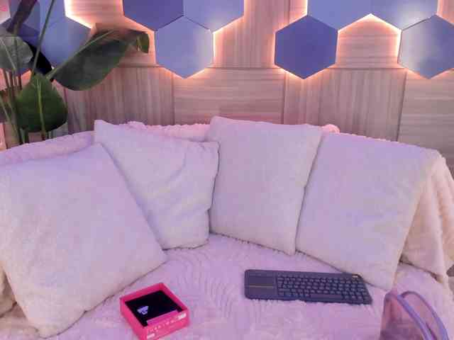 isabellestorm webcam