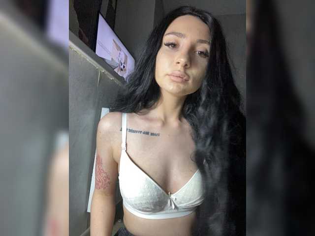 diannnatotti cam belle