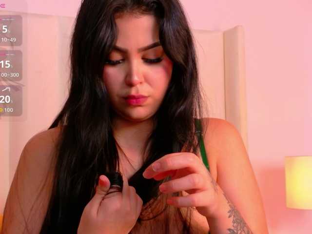 EmilyBills live cam on BongaCams