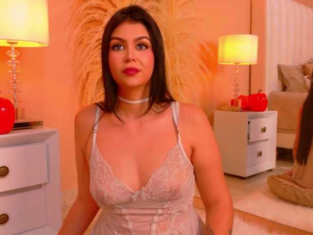 EmilyBills live cam on BongaCams