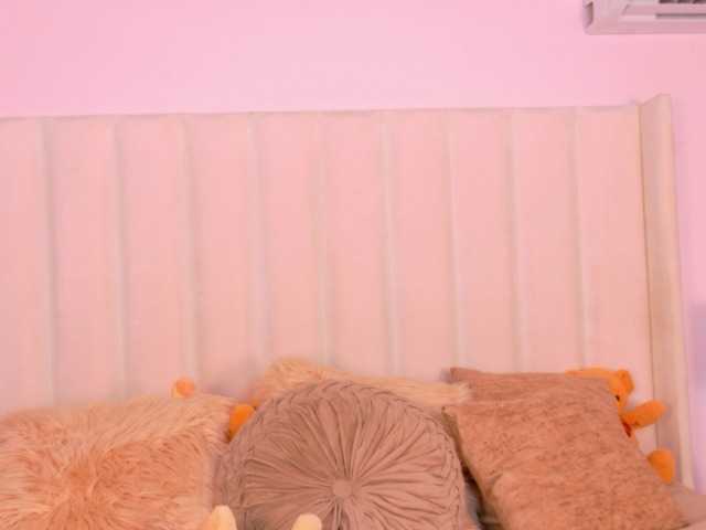 EmilyBills live cam on BongaCams