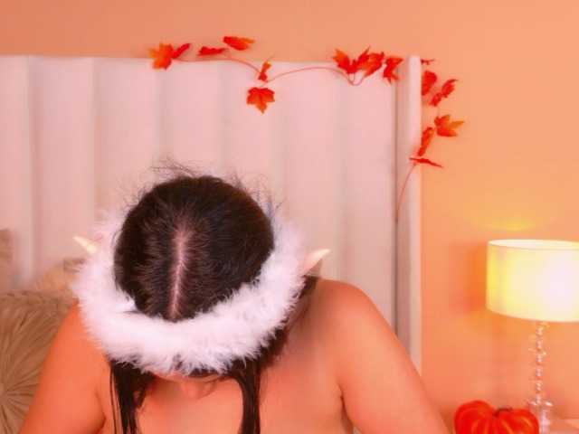 EmilyBills live cam on BongaCams
