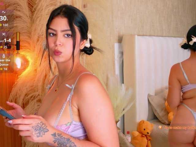 EmilyBills live cam on BongaCams