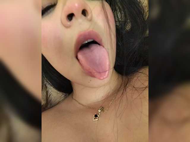 EmilyBills live cam on BongaCams