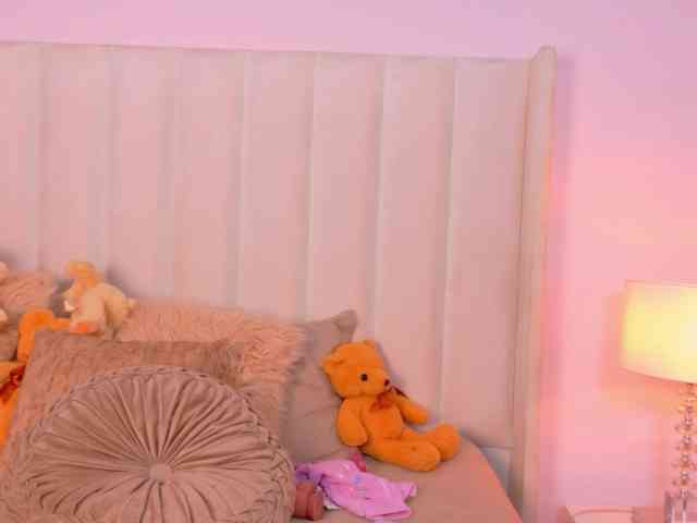 EmilyBills webcam