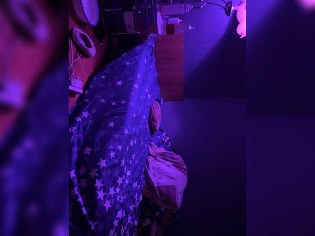 KisaLoveYou52525434 live webcam show