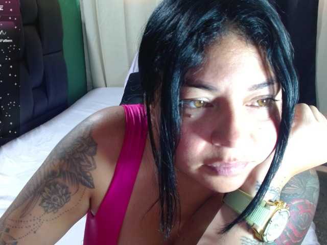 sexyvivian1 live cam on BongaCams