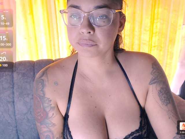 sexyvivian1 live cam on BongaCams