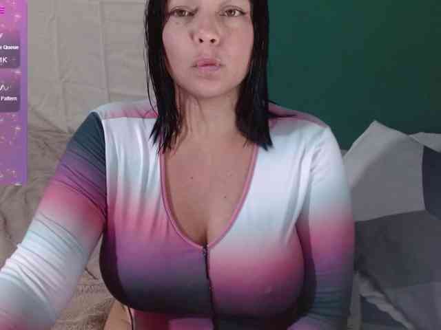 sexyvivian1 webcam