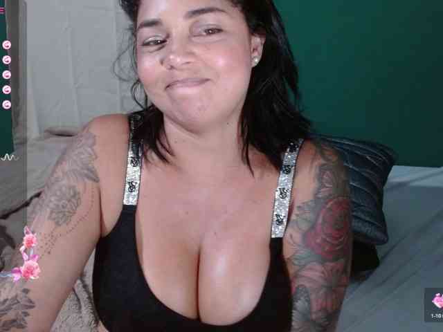 sexyvivian1 webcam