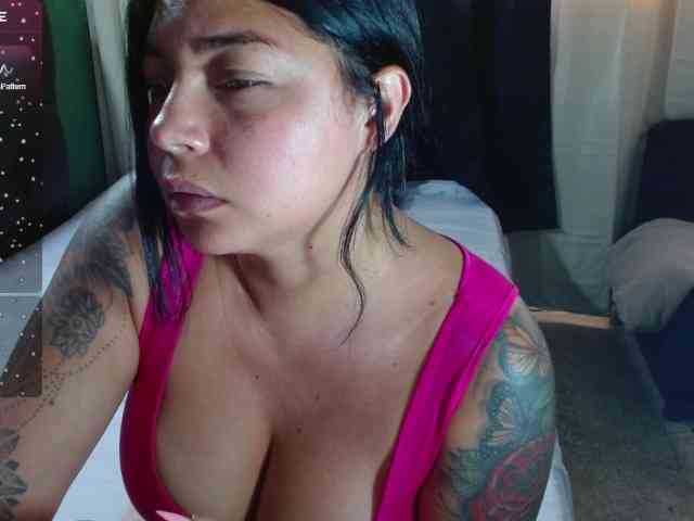 sexyvivian1 webcam