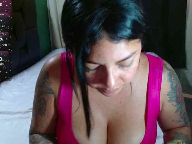 sexyvivian1 webcam