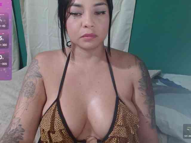 sexyvivian1 webcam