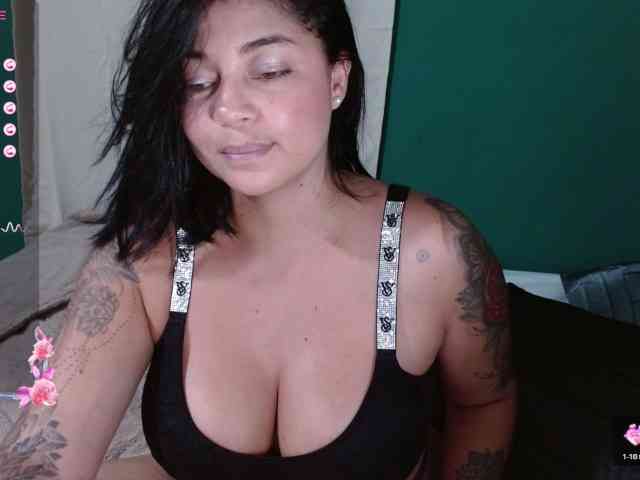 sexyvivian1 webcam