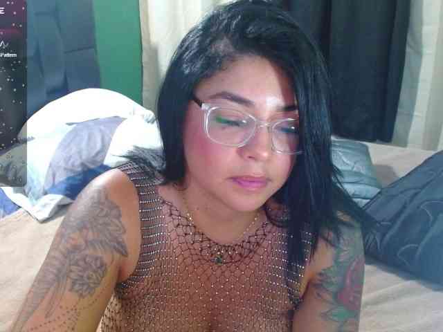 sexyvivian1 webcam