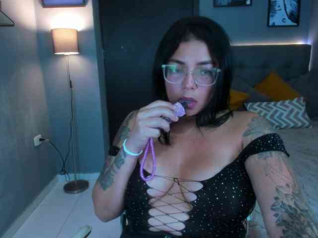 sexyvivian1