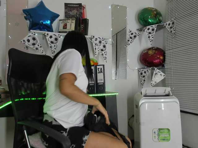 Sheetcouper live cam on BongaCams