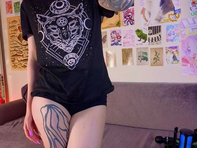 IleanaBurgher live cam on BongaCams