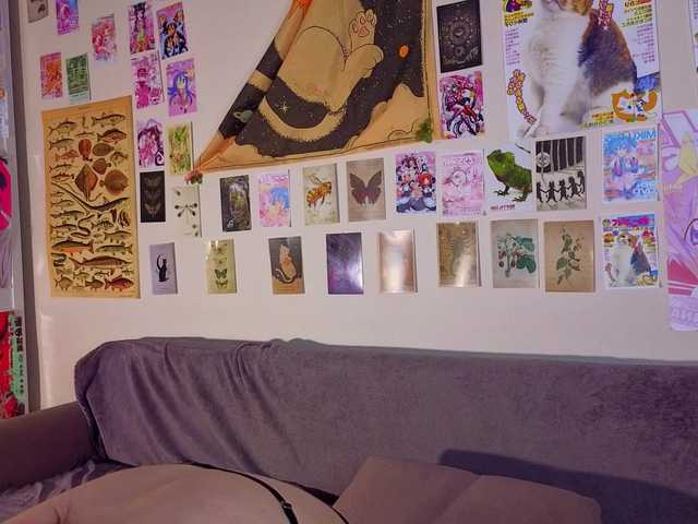 IleanaBurgher live cam on BongaCams