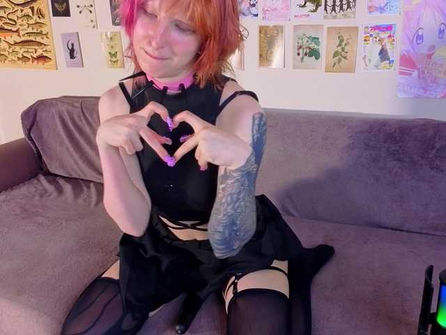 IleanaBurgher live cam on BongaCams
