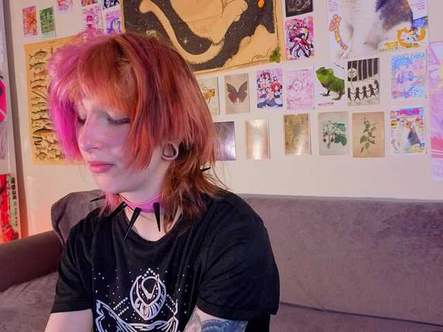 IleanaBurgher live cam on BongaCams
