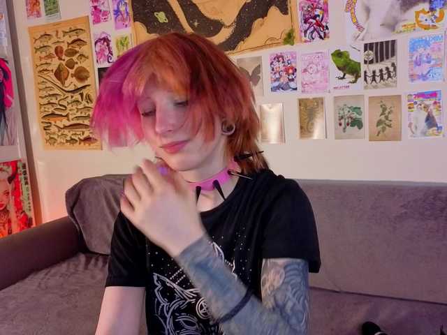 IleanaBurgher live cam on BongaCams