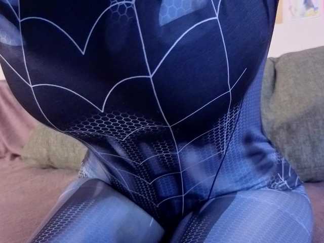 IleanaBurgher live cam on BongaCams