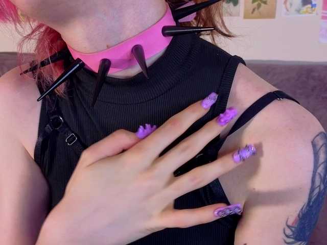 IleanaBurgher live cam on BongaCams