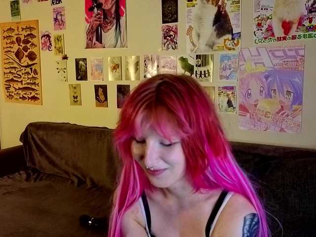 IleanaBurgher live cam on BongaCams