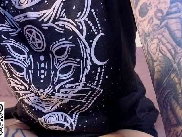 IleanaBurgher webcam