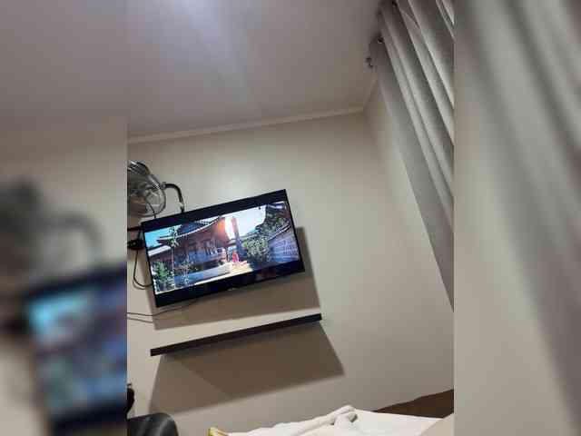Alex280000