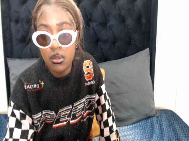 DarkAngelMuseX webcam