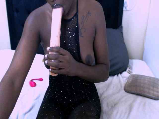DarkAngelMuseX webcam