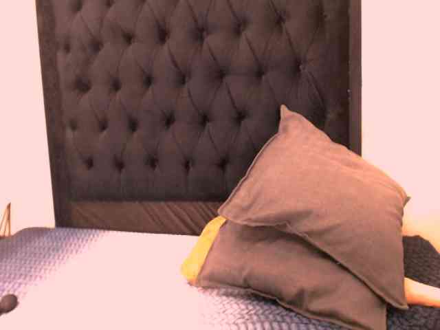 DarkAngelMuseX webcam