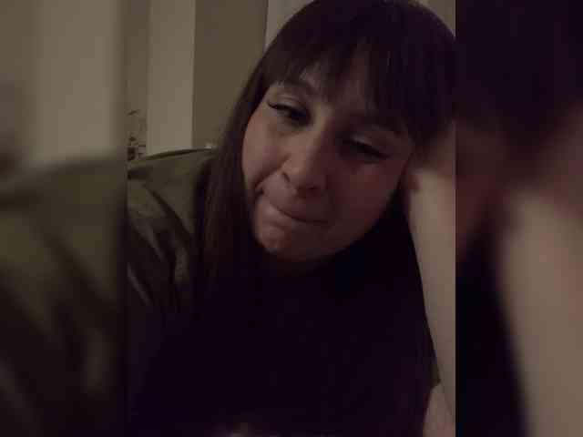 KhrisLuna2 webcam