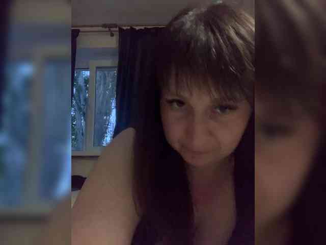 KhrisLuna2 webcam