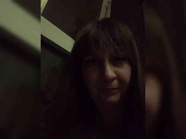 KhrisLuna2 webcam