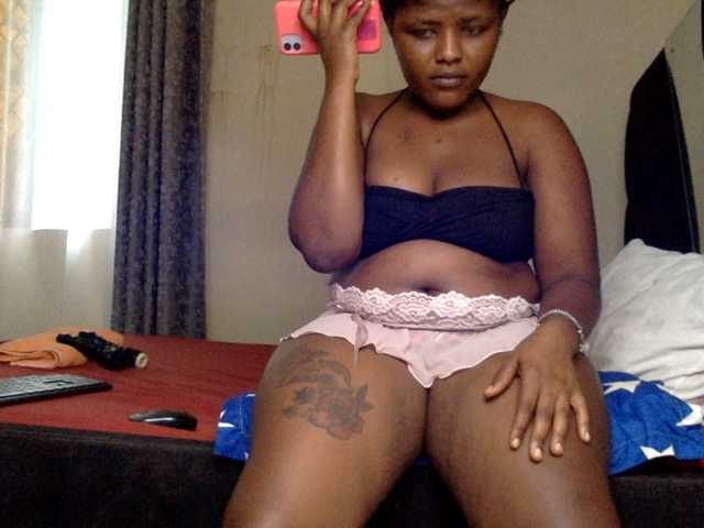 Lilybaby69 live cam on BongaCams