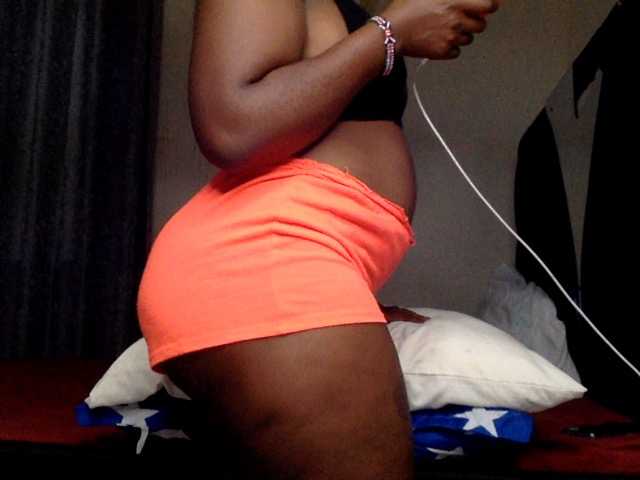 Lilybaby69 live cam on BongaCams