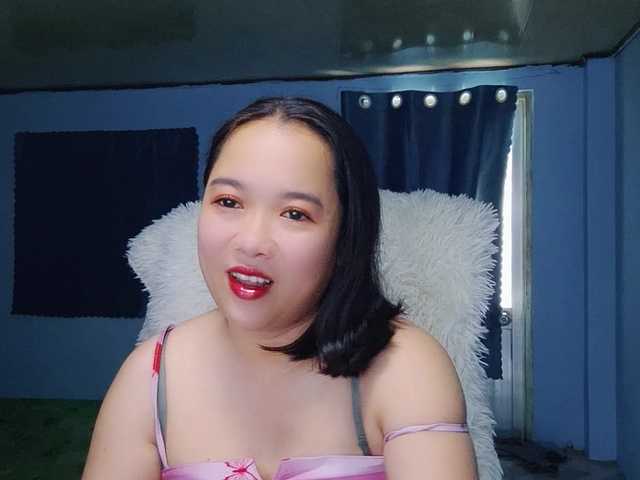 Sweetporn69 — live female cam