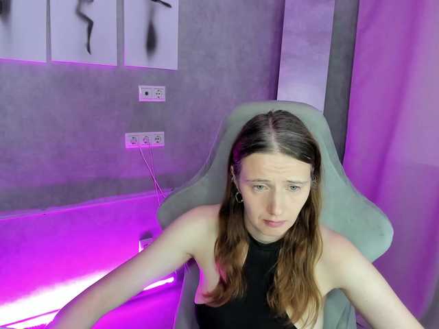 Kathrine-Meyer live cam on BongaCams