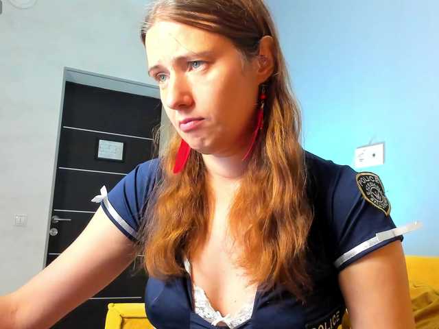 Kathrine-Meyer live cam on BongaCams