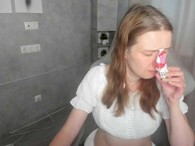 Kathrine-Meyer live cam on BongaCams